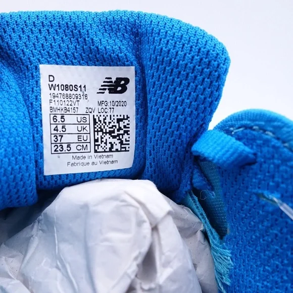 NEW New Balance Fresh Foam 1080 V11 Running Shoes W1080S11 WIDE 2E - Picture 2 of 6